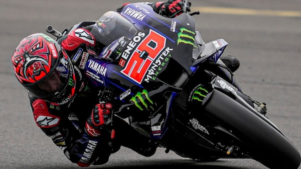 MotoGP Gran Bretagna, FP2: Quartararo vola, Rossi è 10°