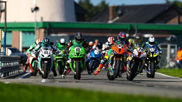 IRRC, Hengelo: Grams e Datzer vincono nella 1000, Bian domina la 600