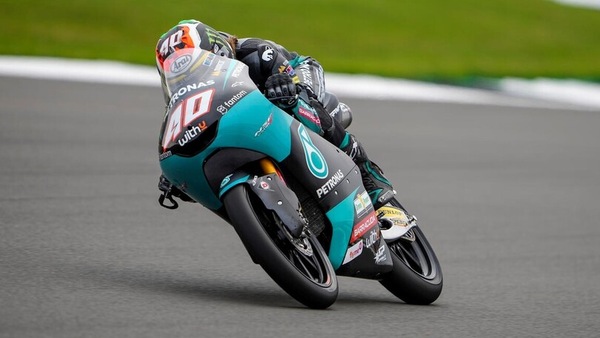 Moto3 Aragon: Darryn Binder in pole position, quinto Migno