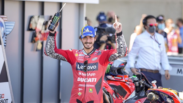 MotoGP Aragon, classifica piloti: Bagnaia recupera su Quartararo