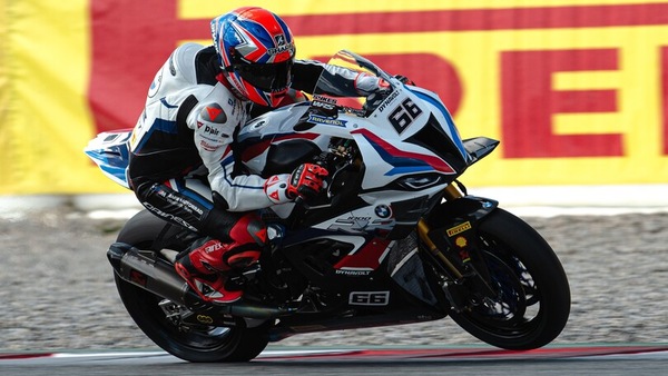 SBK, Barcellona: capolavoro di Tom Sykes in Superpole