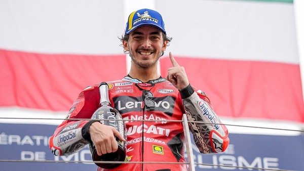 GP San Marino, Bagnaia festeggia la vittoria: “Stiamo lavorando da Dio”