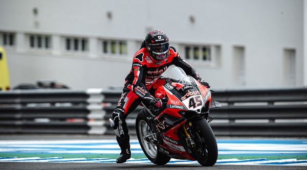 SBK Jerez, Redding: "Corso nel rispetto della famiglia di Vinales"