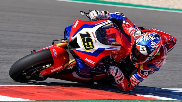 SBK Portimao, Bautista: “La mossa di Baz è stata scorretta”