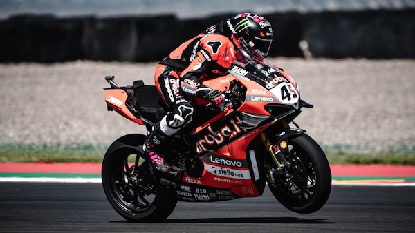 SBK Argentina: Redding vince Gara 2, ma che lotta tra Rea e Razgatlioglu!