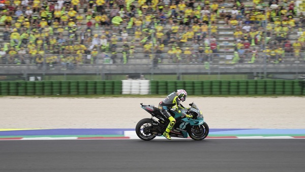 MotoGP Emilia Romagna: gli orari TV del weekend su SKY, DAZN e TV8