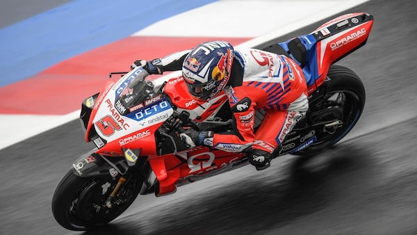 FP1 MotoGP: Zarco in testa in una Misano totalmente bagnata