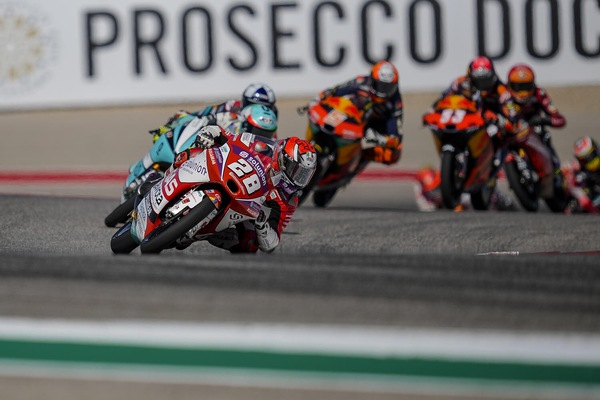 Moto3, ufficiale: fissata l'età minima per il debutto, dal 2023
