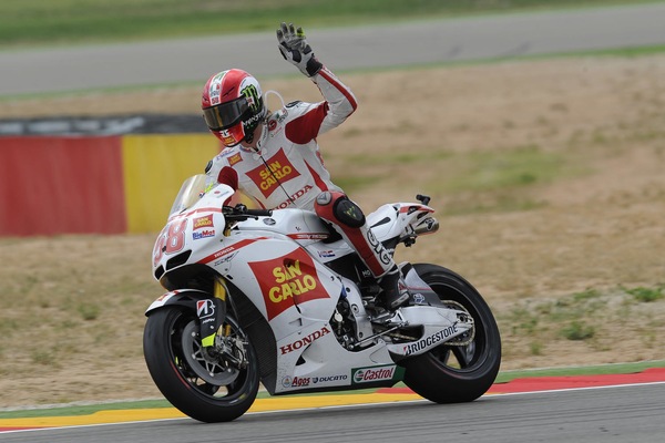 Dieci anni dopo, Marco Simoncelli: la carriera del pilota di Coriano