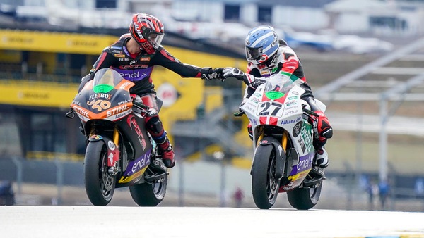 MotoE: Mattia Casadei con Jordi Torres in Pons Racing nel 2022