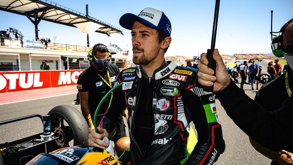 SBK: Oettl e Puccetti ai saluti, Go Eleven spettatore interessato