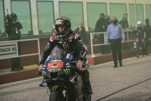 MotoGP: al Campione andrebbe imposto l'uso del numero 1