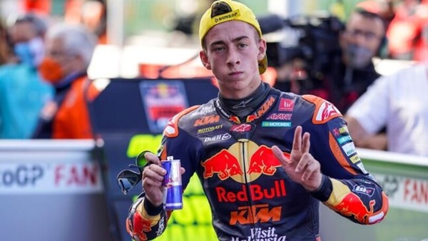 Moto3 GP Algarve, Acosta Campione: “Ho percorso tutto l'ultimo giro piangendo”