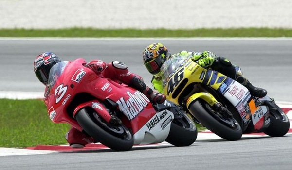 MotoGP, Biaggi: “Con il ritiro di Rossi, è come se mi ritirassi io”