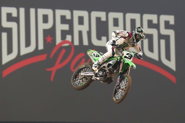 MXGP: Romain Febvre operato a Parigi