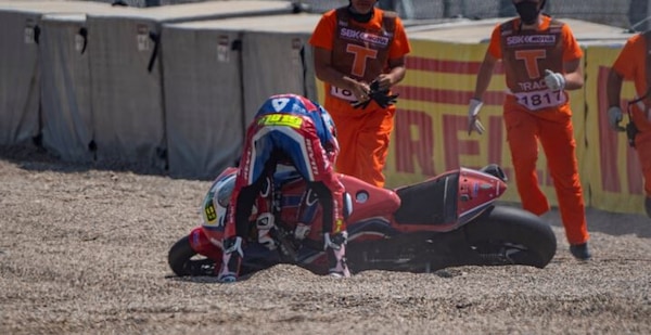SBK, Bautista "Re delle cadute" 2021
