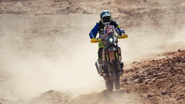 Dakar, grave incidente per Isaac Feliu, portato in ospedale con l'elicottero