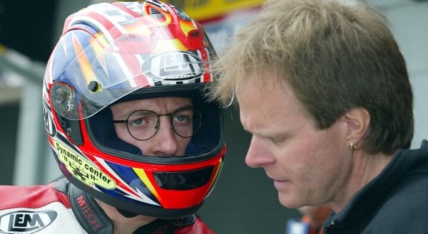 MotoGP, Tortoroglio: “Marquez vincerebbe a occhi chiusi, il problema è il braccio”