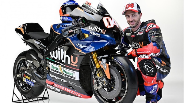 MotoGP, Dovizioso: “Per adattarmi alla Yamaha, dovrò imitare Lorenzo”