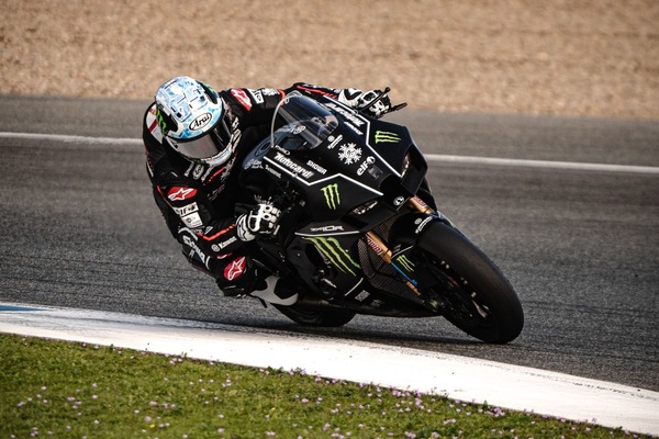 SBK: a Portimao una due giorni di fuoco, con Rea, Bautista e Razgatlioglu