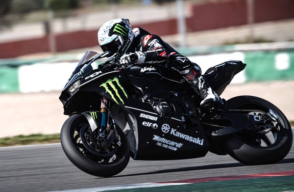 Test Portimao: Rea comanda di un soffio su Razgatlioglu a metà giornata