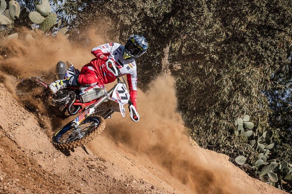 MXGP: dopo Lapucci, out anche Alessandro Lupino
