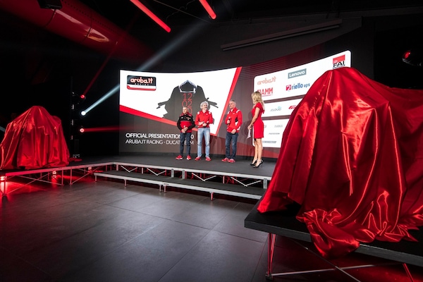 SBK, i veli sono pronti a cadere: il calendario delle presentazioni 2022