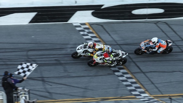 Daytona 200, Paasch fa il bis: è sua la vittoria nell'80esima edizione