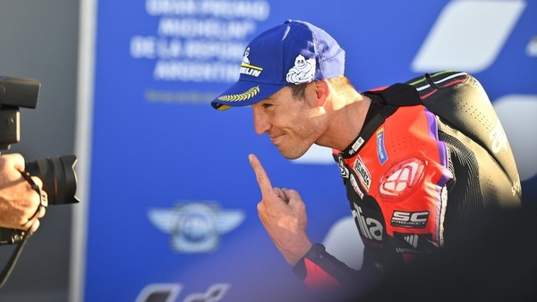 MotoGP, Espargaro: “La pole è il mio regalo ad Aprilia, mi godo il momento”