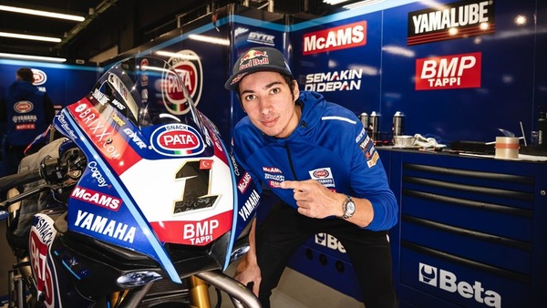 SBK, ad Aragon Razgatlioglu pilota e... pompiere!