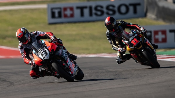 MotoAmerica, Austin: Petrucci batte Scholtz e firma la doppietta