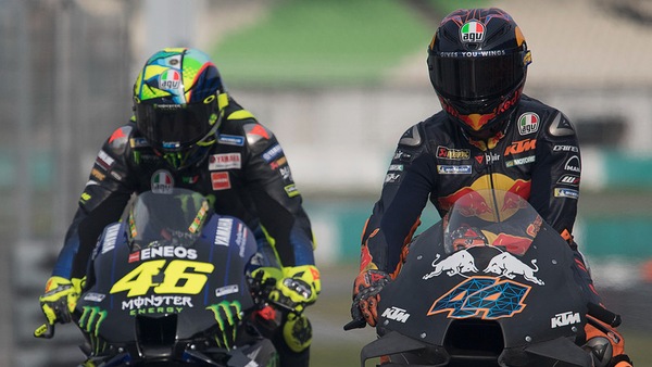 MotoGP: Valentino Rossi, arriva l'elogio di Pol Espargaro