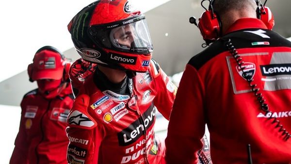 MotoGP, sospiro di sollievo per Bagnaia: ecco come sta dopo la caduta in Q1