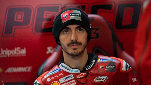MotoGP, risonanza alla spalla per Bagnaia: l'aggiornamento sulle condizioni