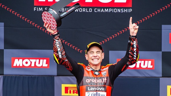 SBK Estoril, Bautista: “Yamaha difficili da passare ad inizio gara”