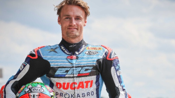 Davies: “La Panigale EWC è molto diversa dalle moto che ho guidato prima”