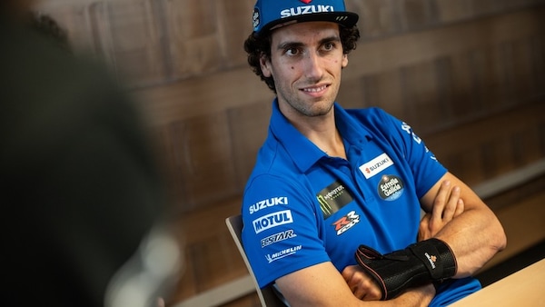 MotoGP Germania, Rins dice basta: weekend finito