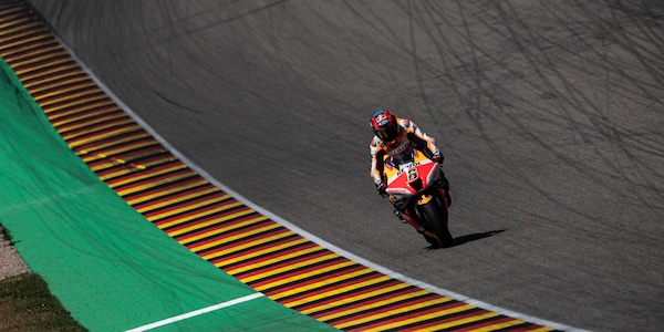 GP Germania, disastro al Sachsenring per Honda: dalle stelle alle stalle