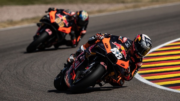 MotoGP, KTM in ripresa: si vede la luce in fondo al tunnel?