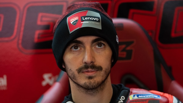 MotoGP, le scuse di Bagnaia dopo l'incidente: “È stata una leggerezza”