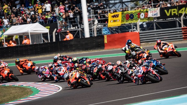 Mercato Piloti MotoGP: la situazione dopo l’annuncio di Alex Rins in LCR