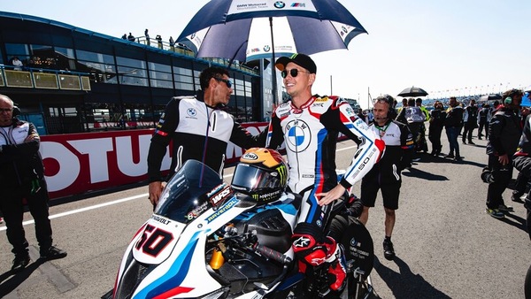SBK: BMW e Van der Mark insieme anche nel 2023