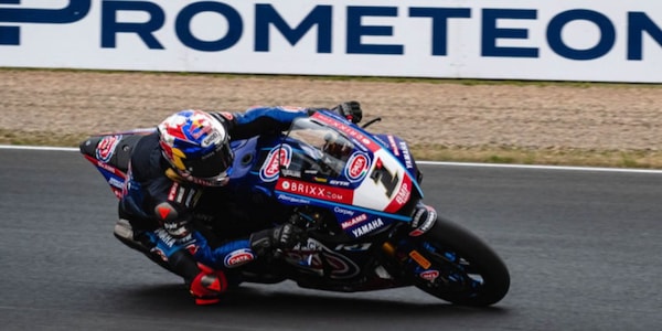 SBK Most: Razgatlioglu imprendibile per tutti nelle FP2, terzo Rinaldi