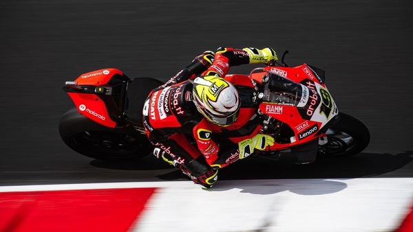 SBK, Most: trionfa Bautista in Gara 1 e per Ducati è il 1000° podio, 5° Bassani