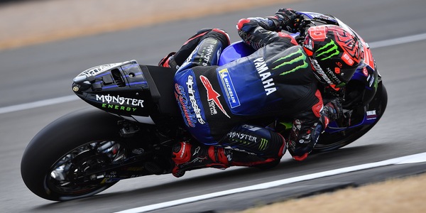 Quartararo ad Aleix Espargaro: “Quanti long lap penalty vuoi farmi fare?”