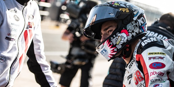 Moto3, Paolo Simoncelli sconsolato: “Mollerei tutto per aprire un chiringuito”