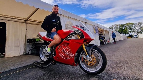 ManxGP: Majola al via della Classic Superbike con la Ducati 916