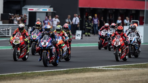 SBK, nel BSB torna la Superpole: perchè non provarci anche nel mondiale?