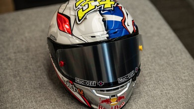 MotoGP: il casco celebrativo di Dovizioso per l'ultima gara