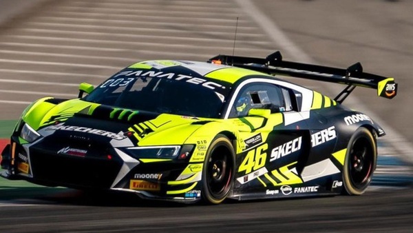 GT: Valentino Rossi lascia Hockenheim con un altro 5° posto